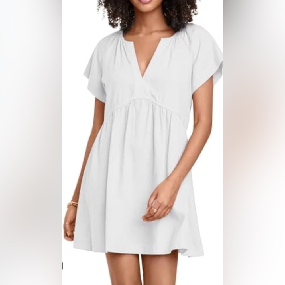 Universal Threads White Dress